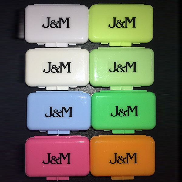 J&M Different Flavors Dental Wax Orthodontic Wax in Plastic Box for orthodontic Brackets